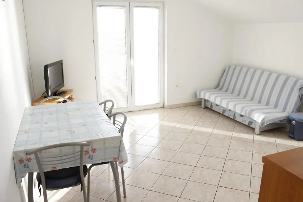 Apartmani Lucija Sveti Petar