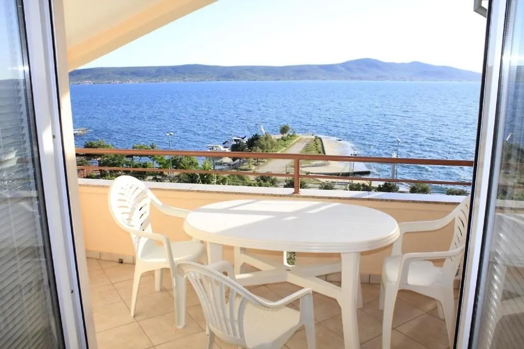 Apartmani Lucija Sveti Petar